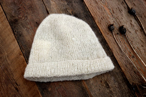 Open image in slideshow, Handknitted ß ° Hat
