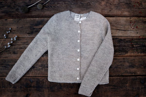 Open image in slideshow, Womens · cardigan - Pearl knit § Light grey
